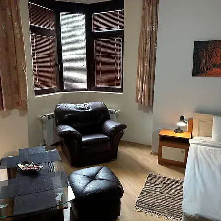 In Flora Apartmán *